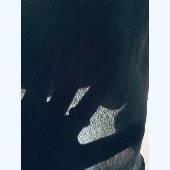 🖤Lily white black spaghetti strap top - Picture 3 of 5